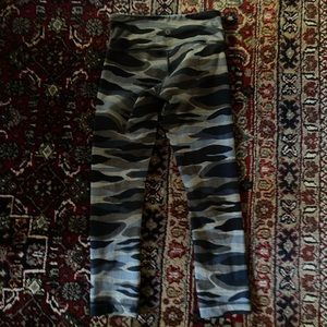 Cropped Lululemon Leggings